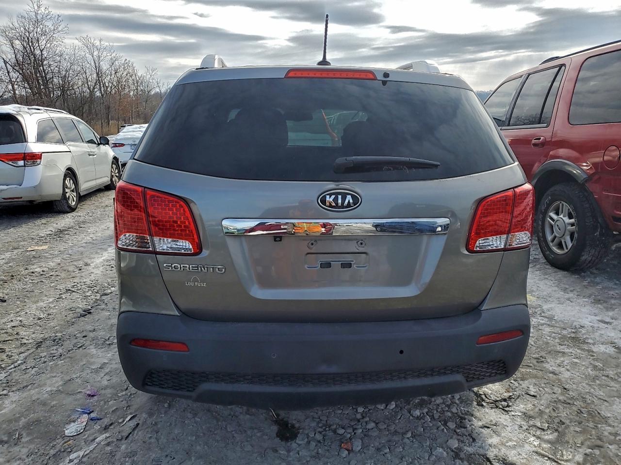 2013 KIA SORENTO