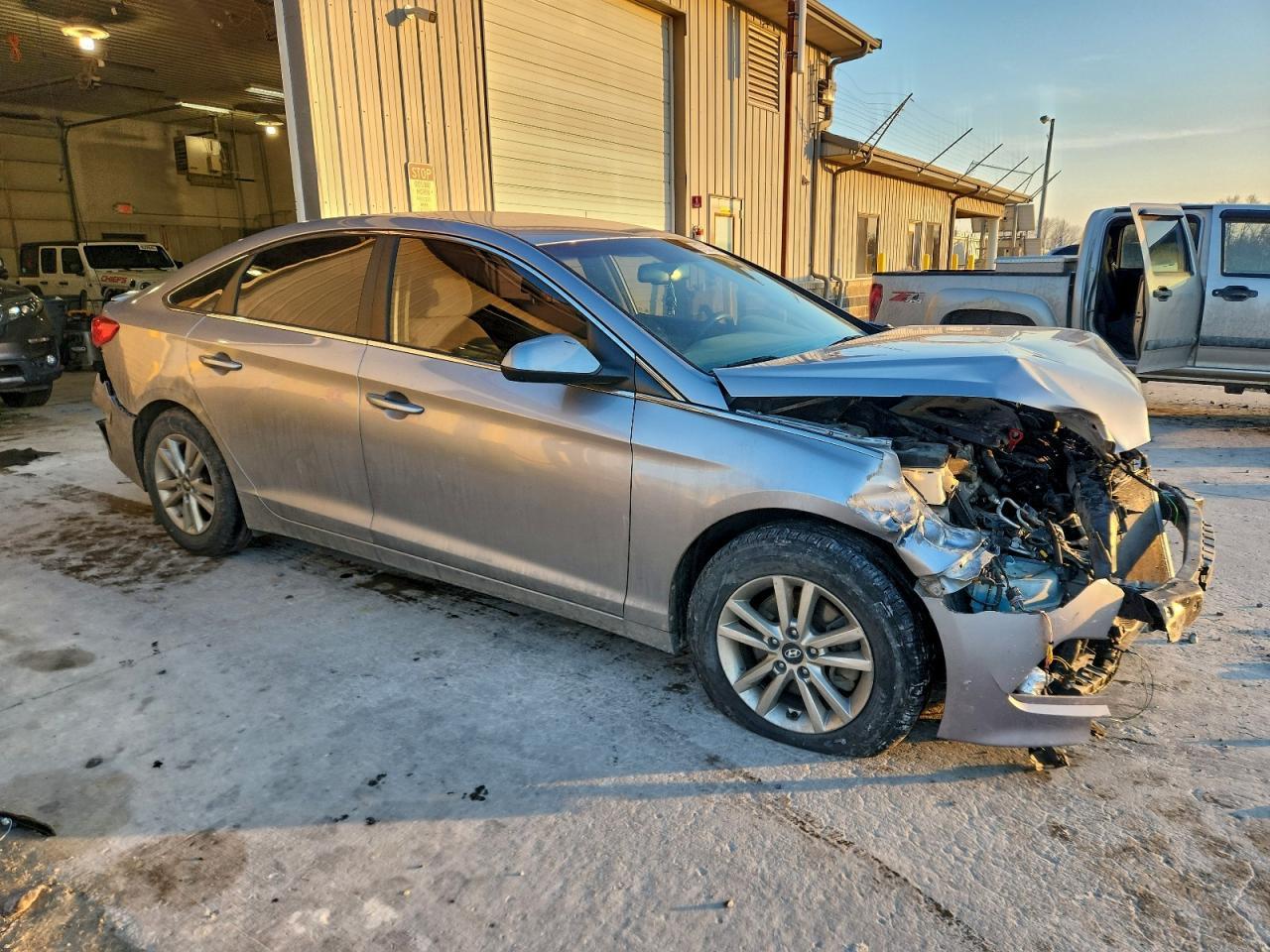 2016 HYUNDAI SONATA