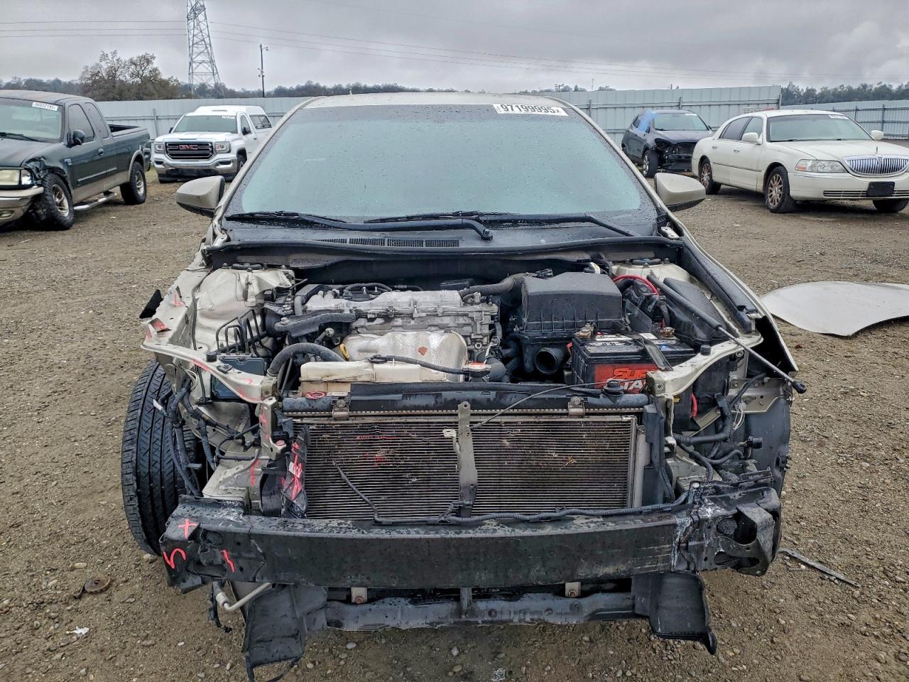 2016 TOYOTA CAMRY