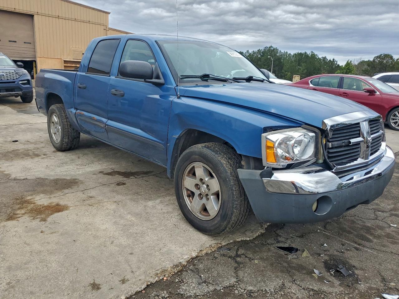 2005 DODGE Dakota