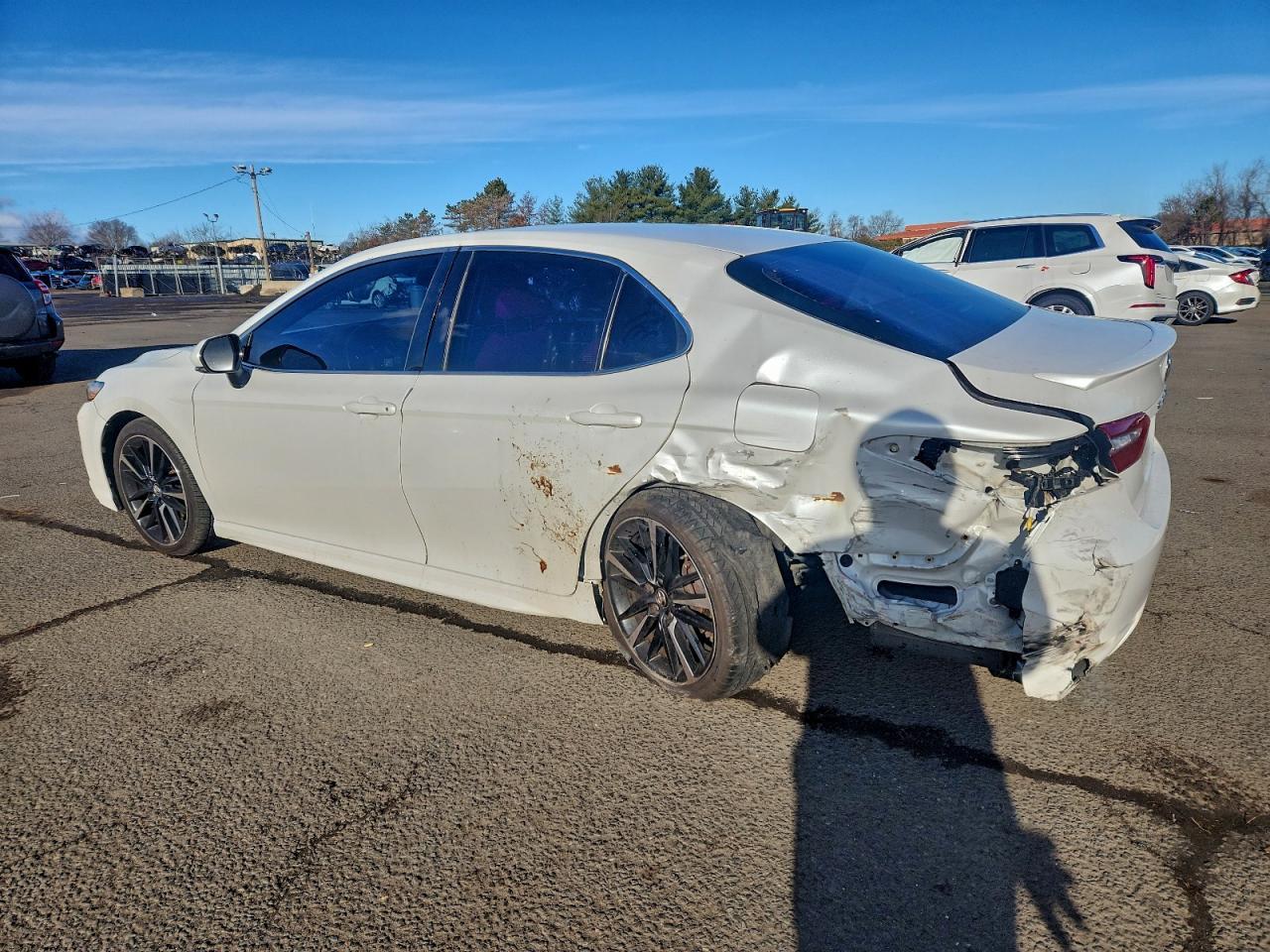 2018 TOYOTA CAMRY