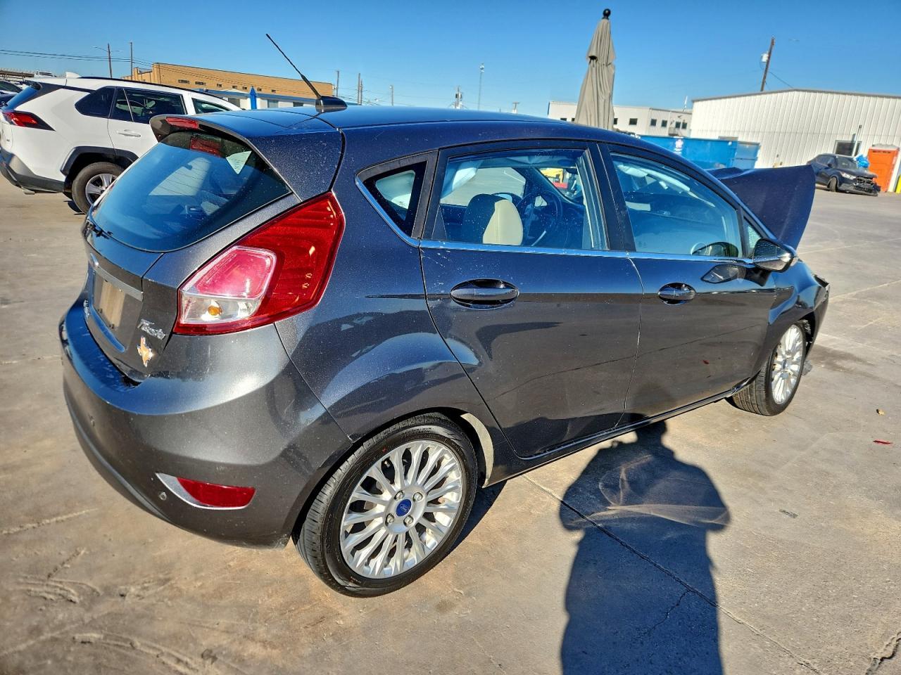 2015 FORD Fiesta