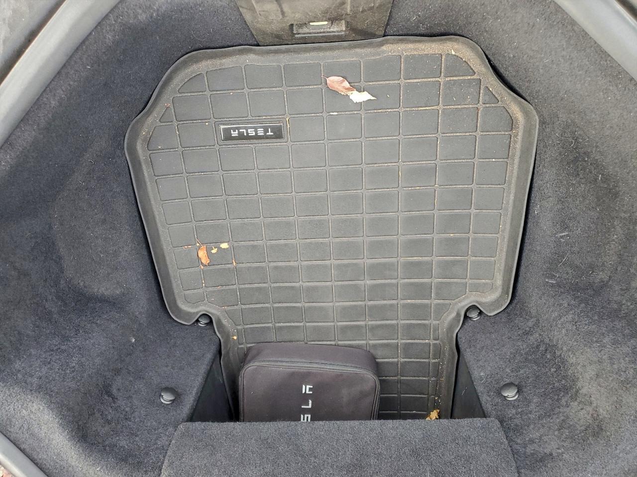 2013 TESLA MODEL S