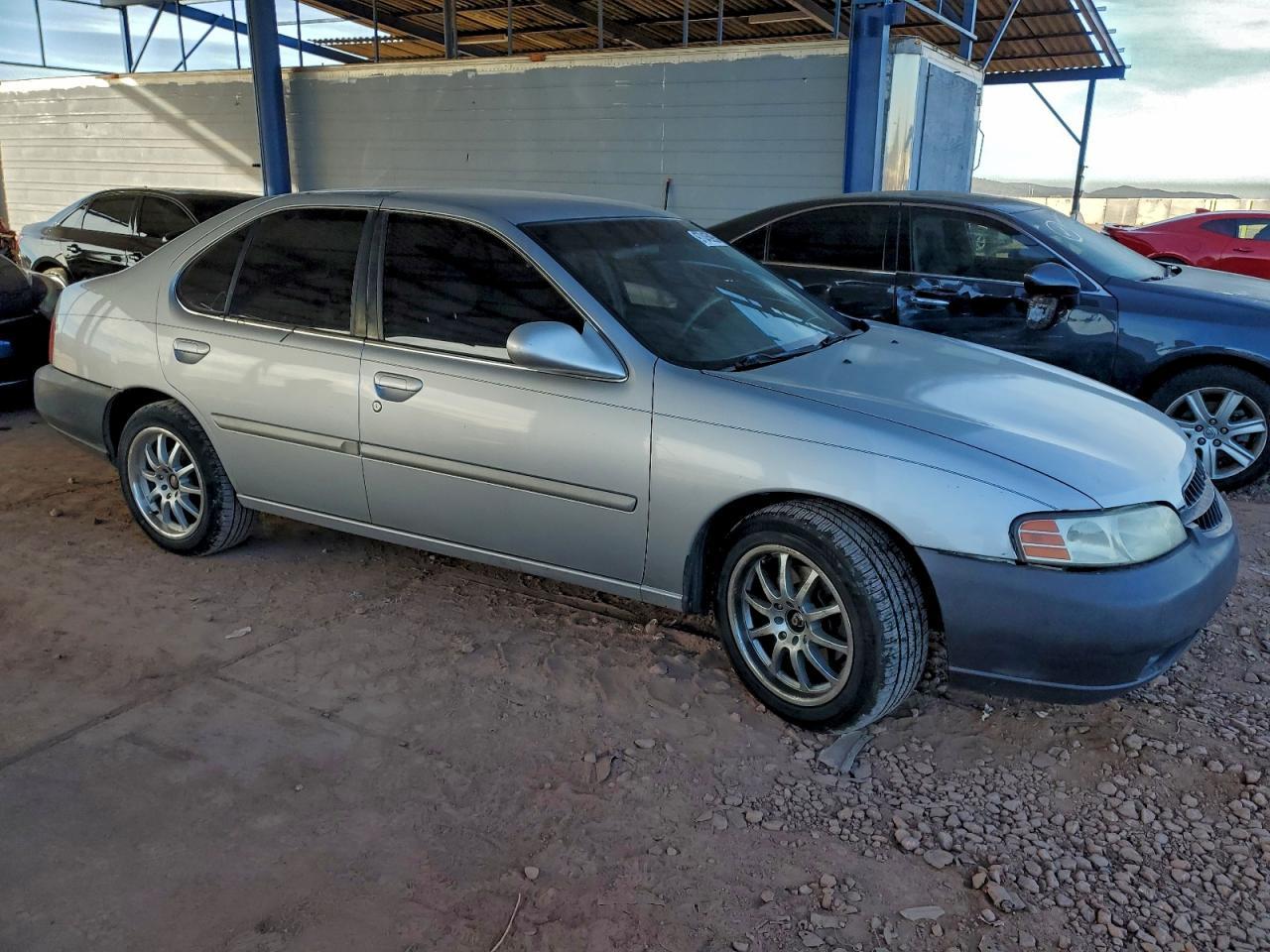 2000 NISSAN ALTIMA