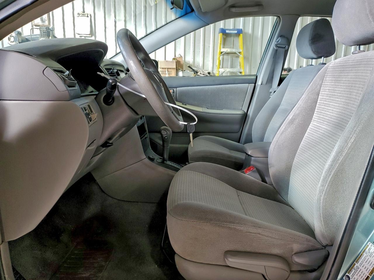 2006 TOYOTA COROLLA