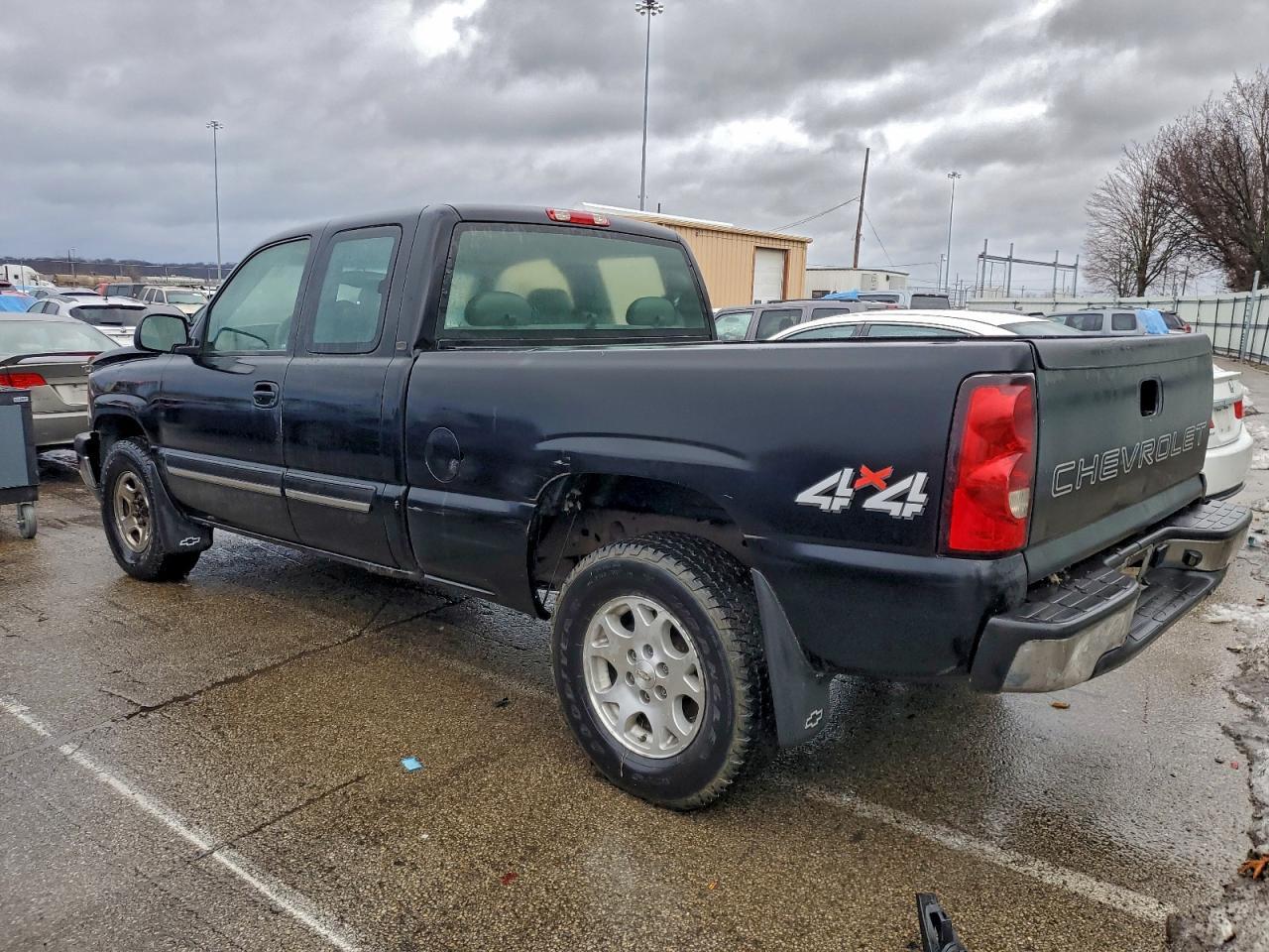 2004 CHEVROLET Silverado