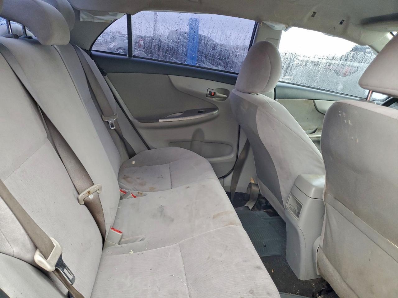 2011 TOYOTA COROLLA