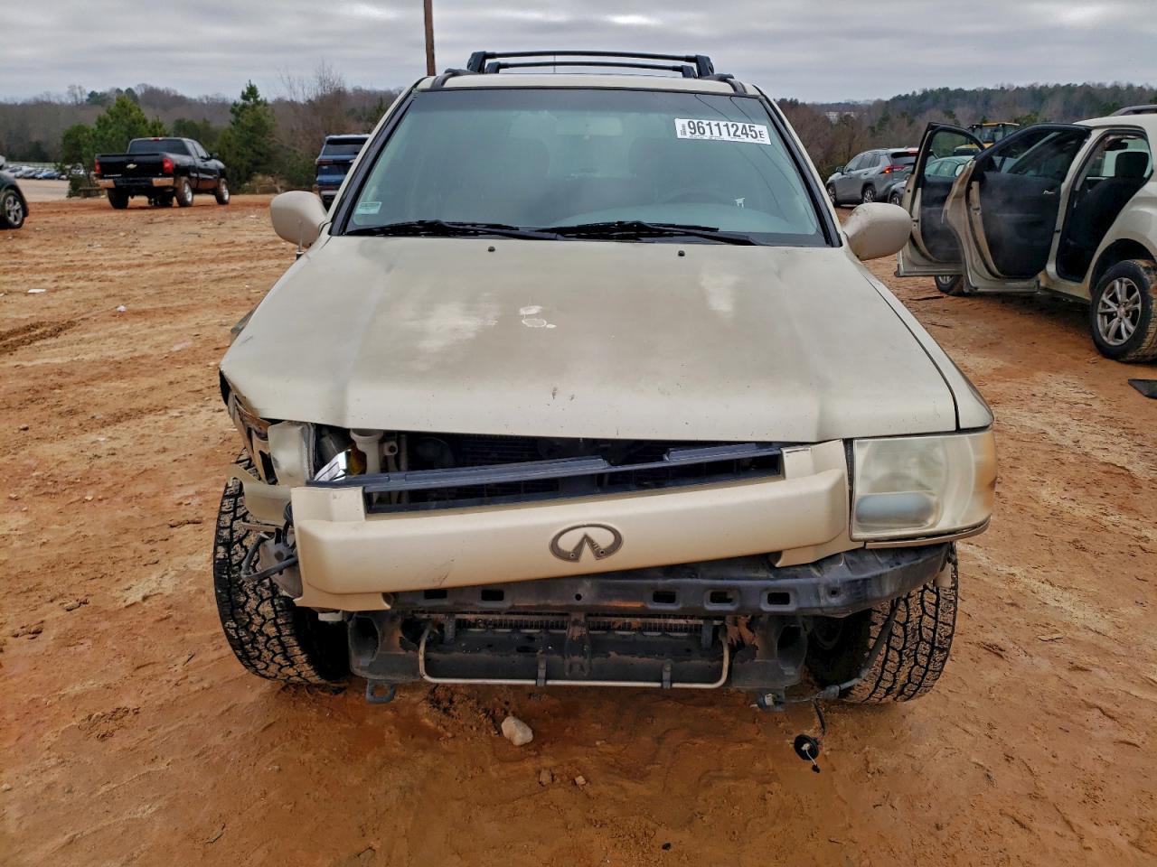 2002 INFINITI QX4
