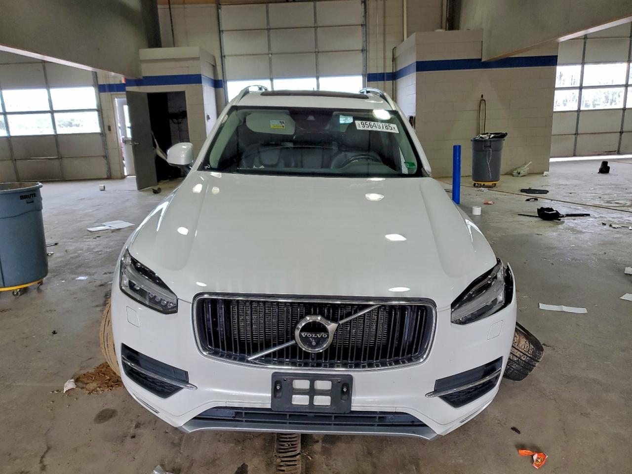 2018 VOLVO XC90