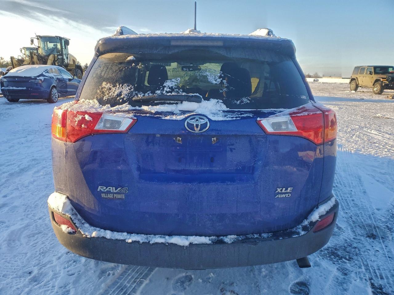 2015 TOYOTA RAV4