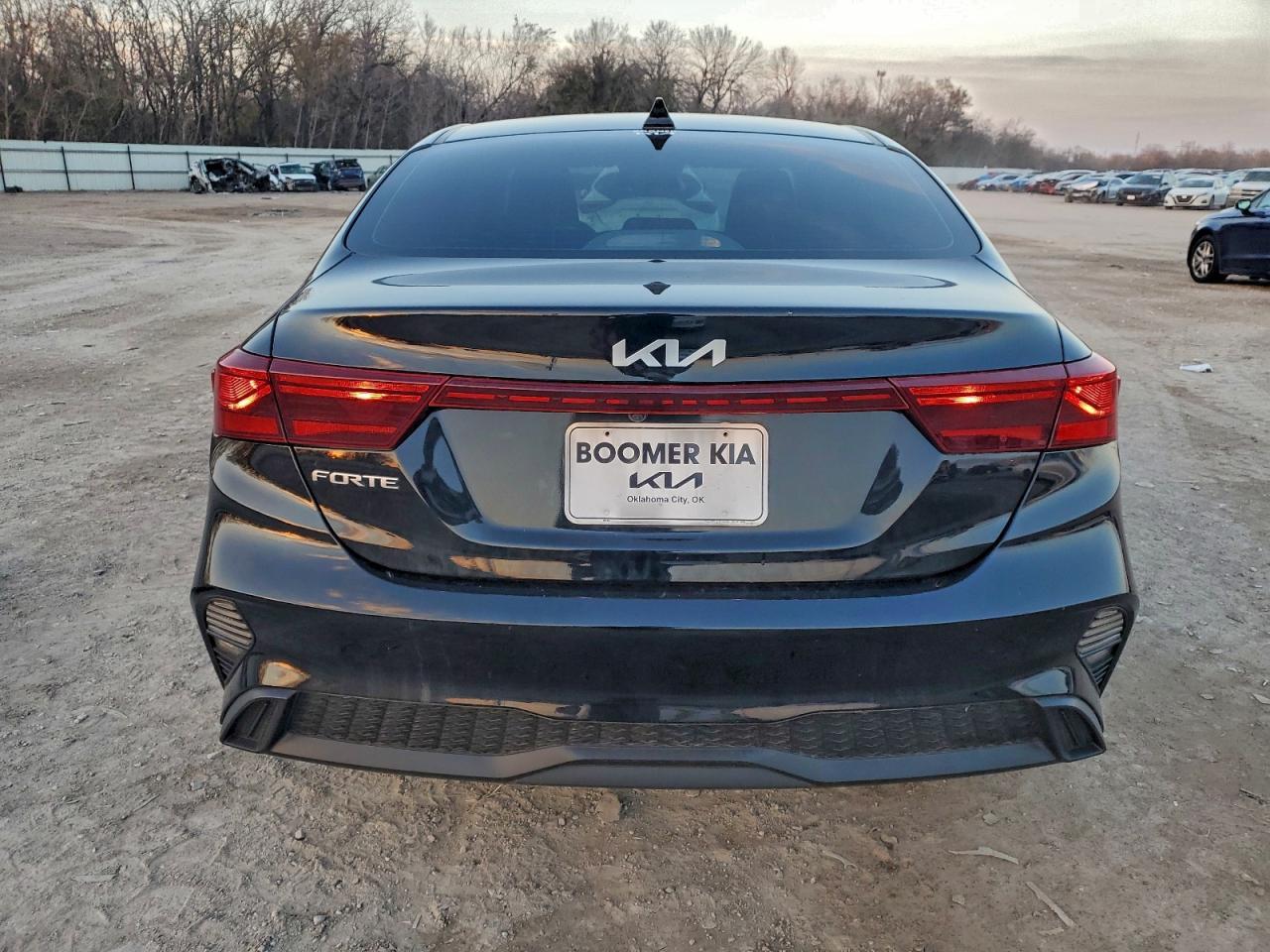2023 KIA FORTE