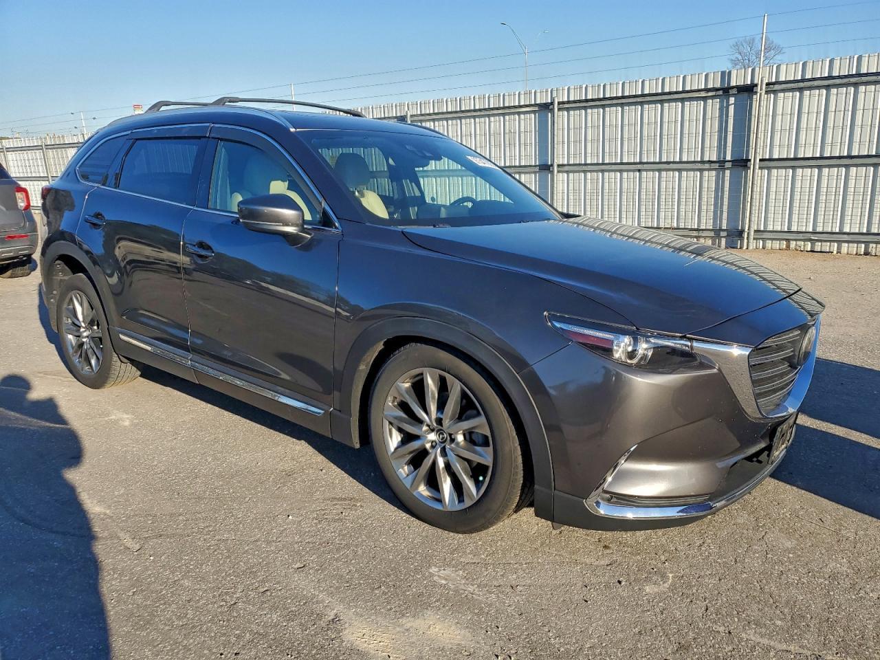 2016 MAZDA CX-9