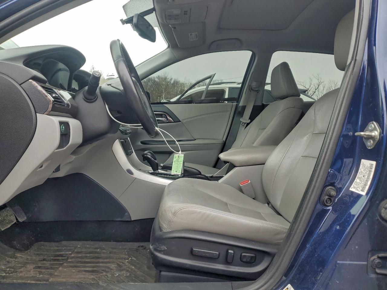 2017 HONDA ACCORD