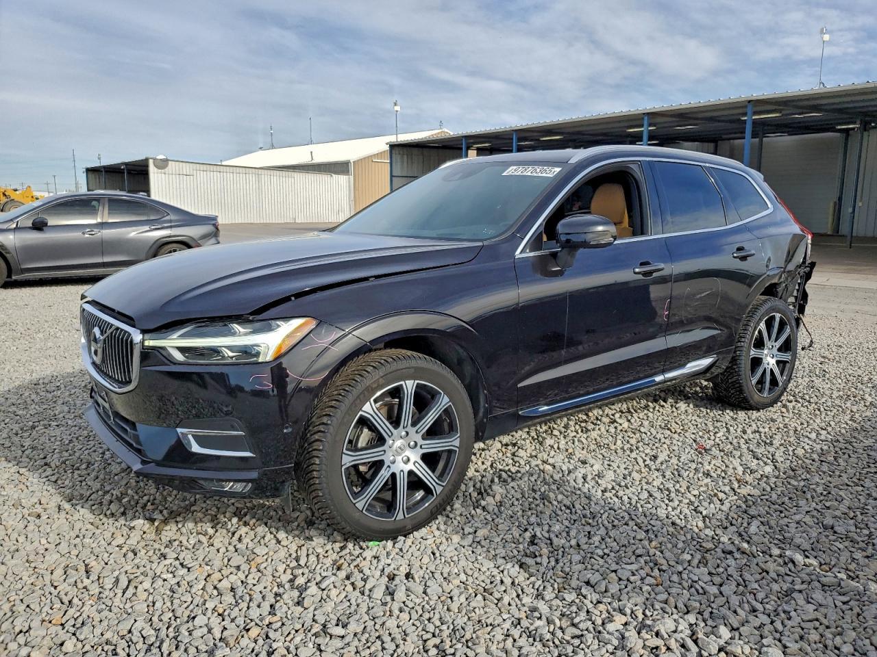 2021 VOLVO XC60