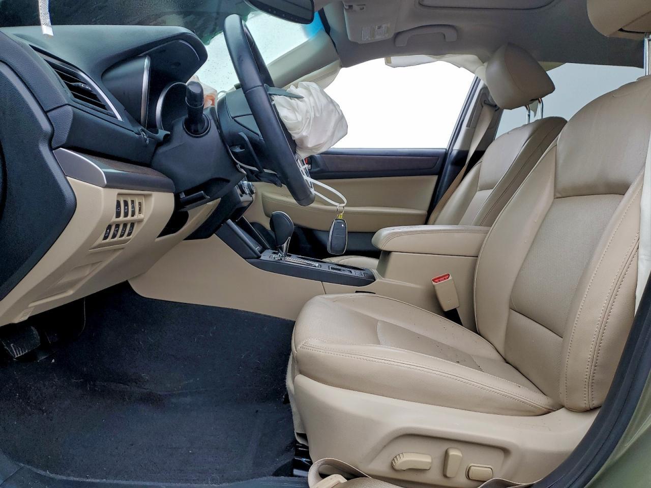 2015 SUBARU Outback