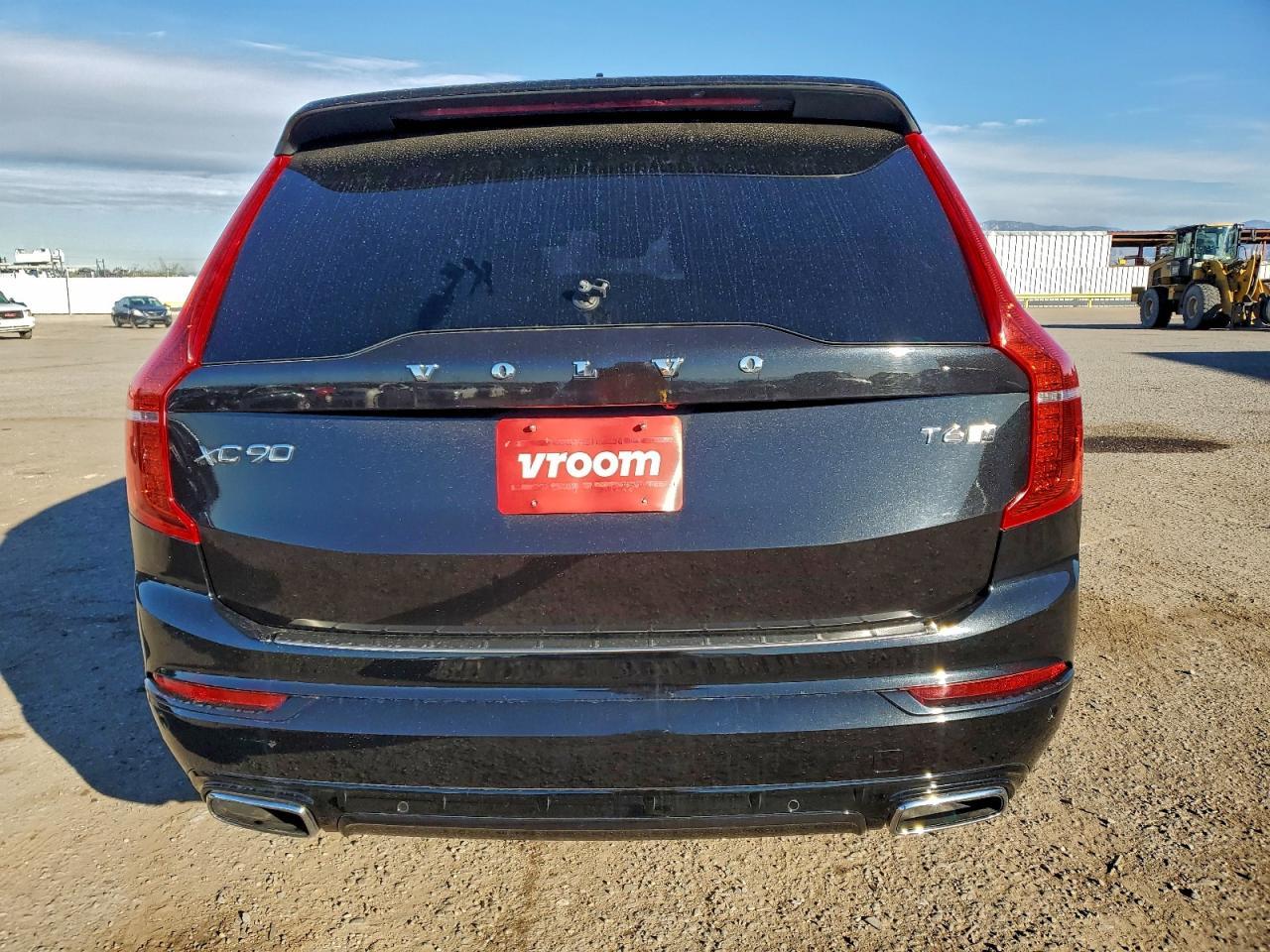 2016 VOLVO XC90