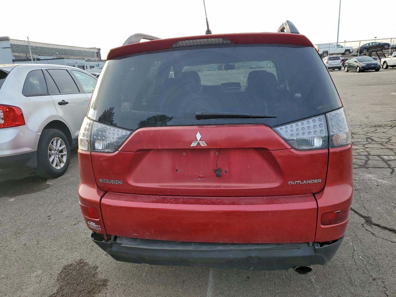 2008 MITSUBISHI outlander