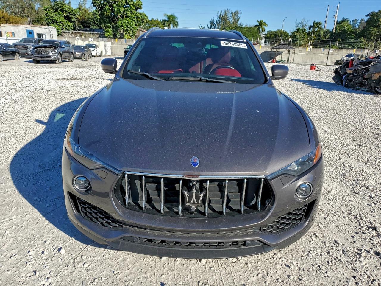 2018 MASERATI Levante