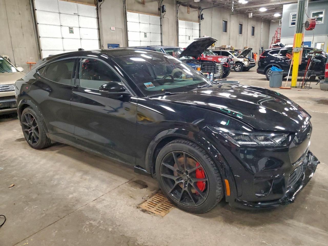 2022 FORD Mustang Mach-E