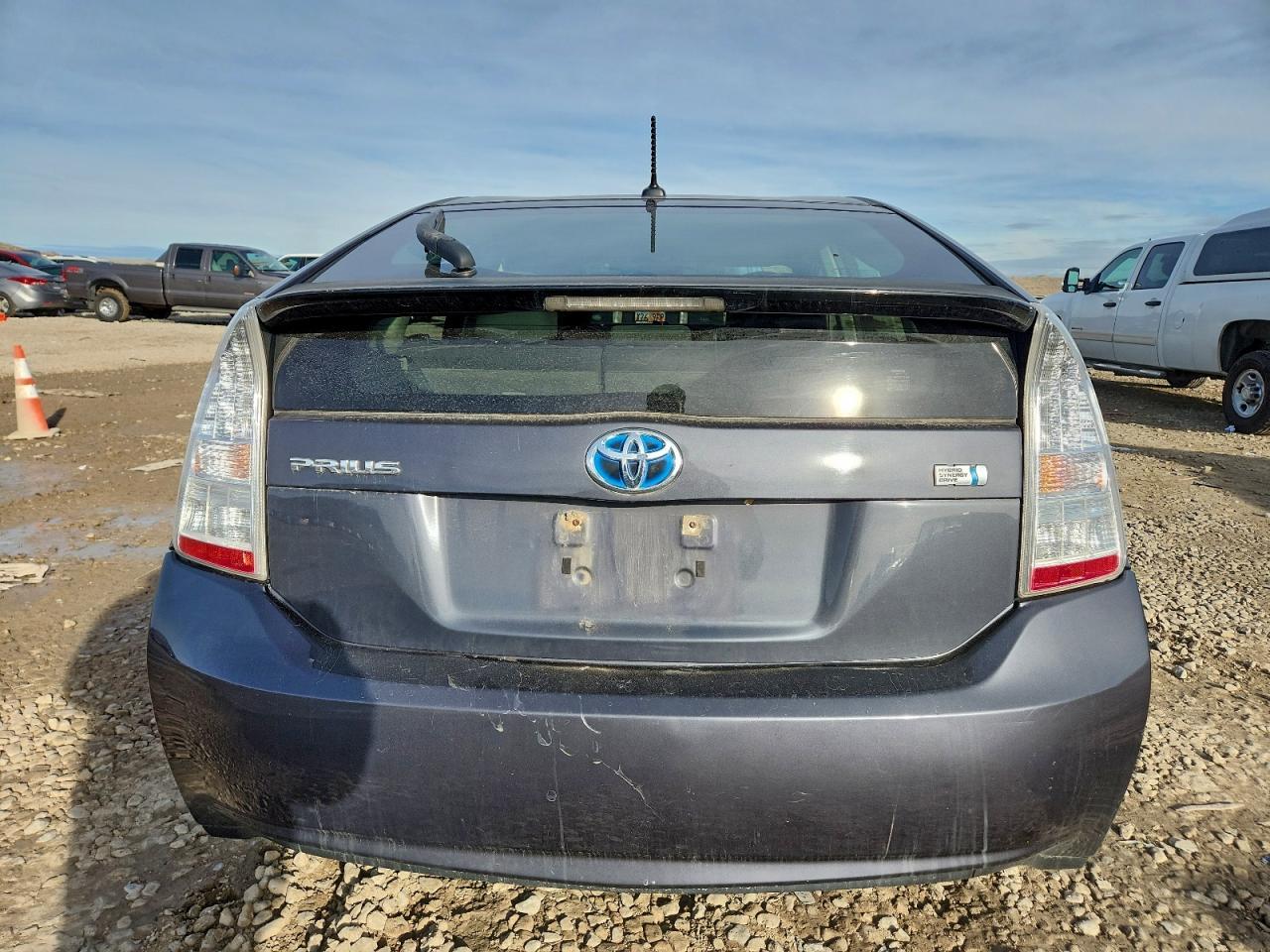 2010 TOYOTA PRIUS
