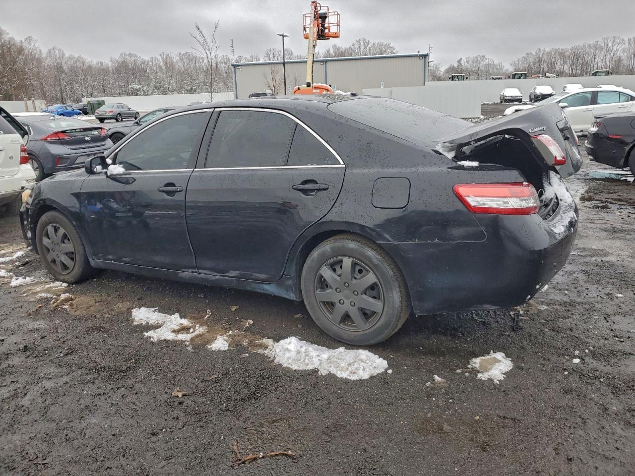 2010 TOYOTA CAMRY