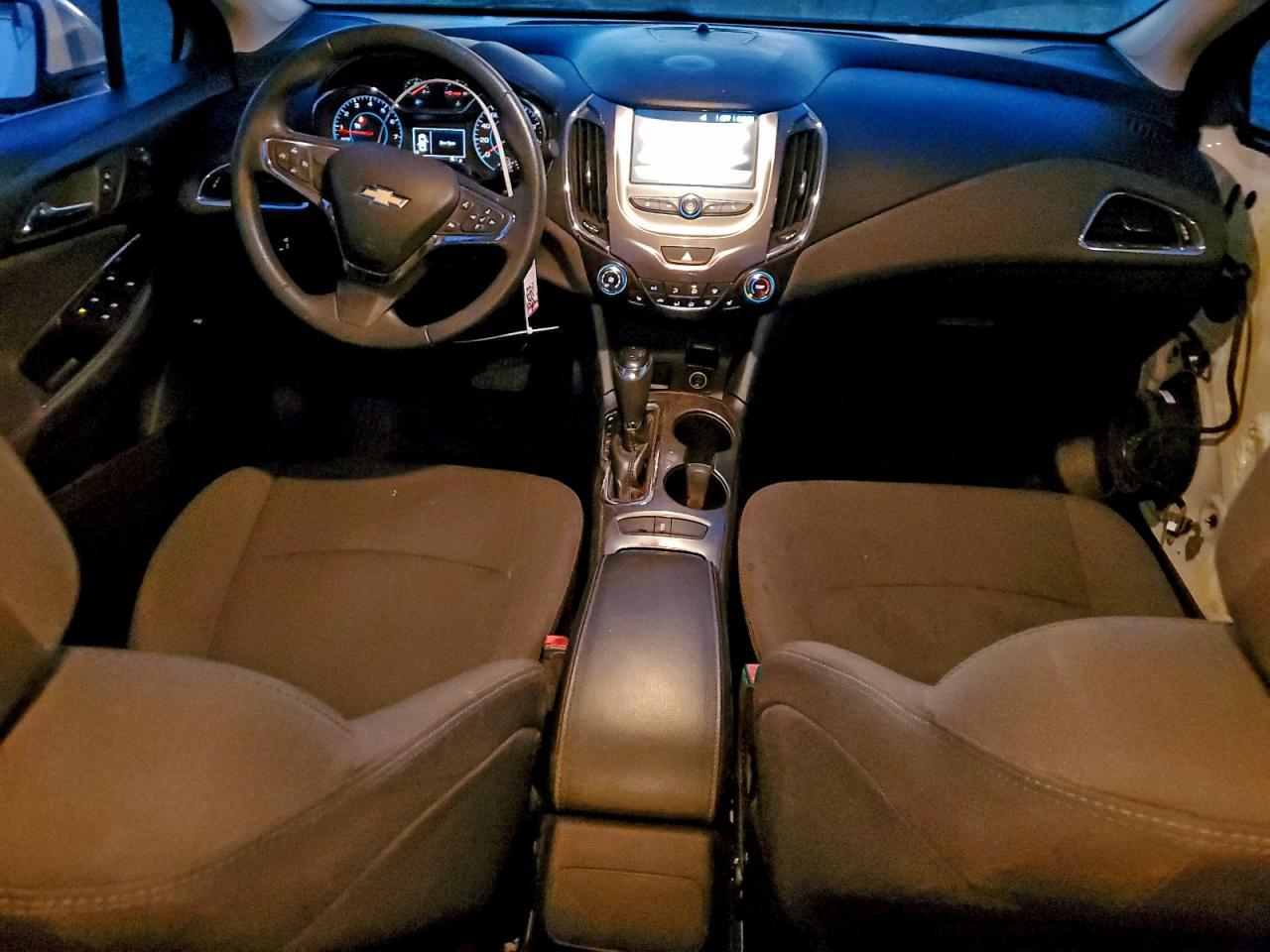 2018 CHEVROLET CRUZE