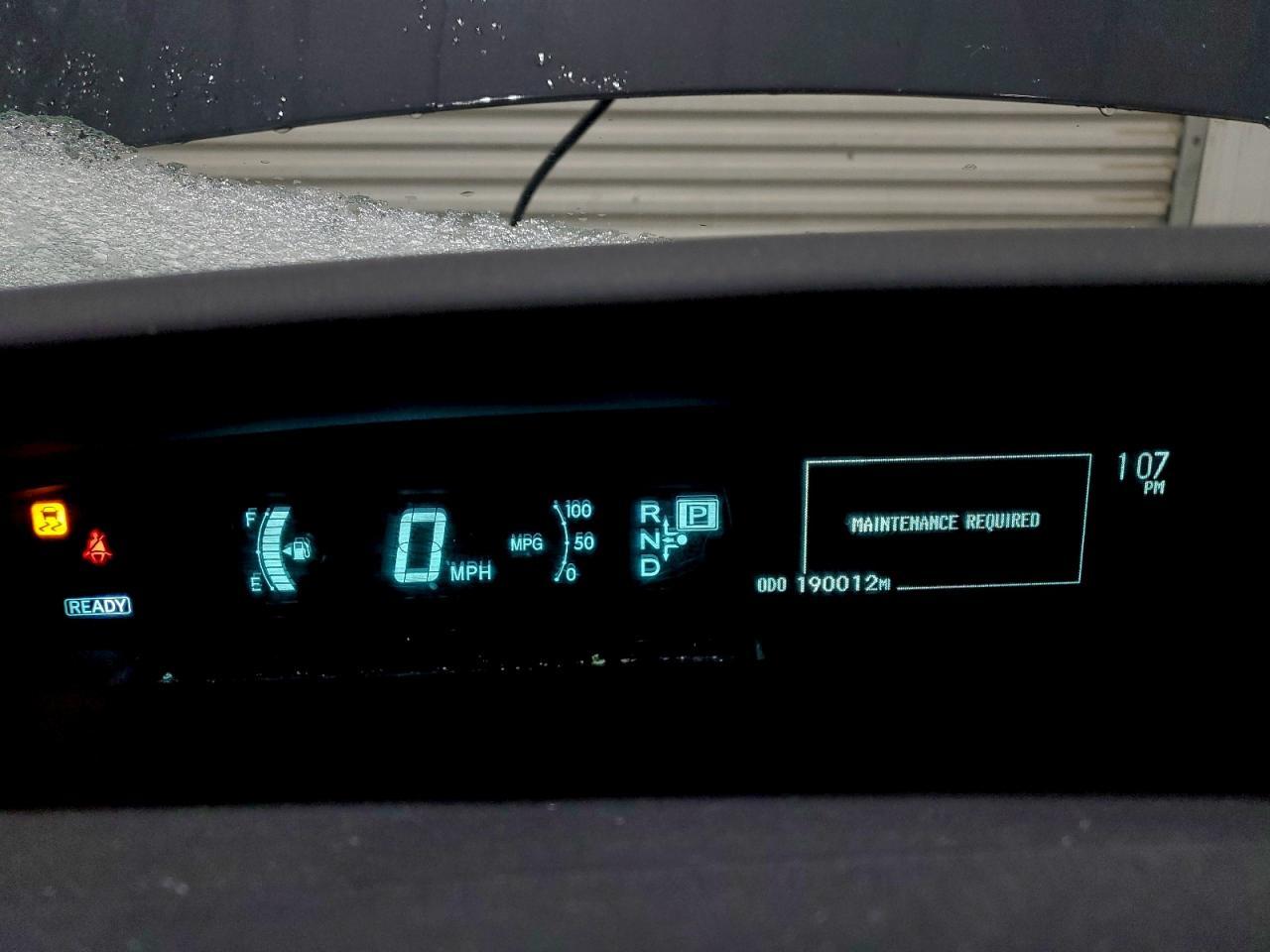 2015 TOYOTA PRIUS