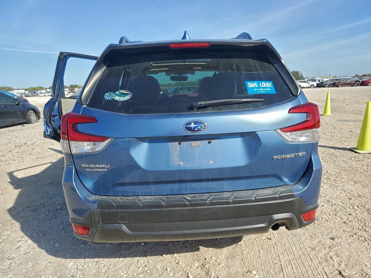 2019 SUBARU FORESTER