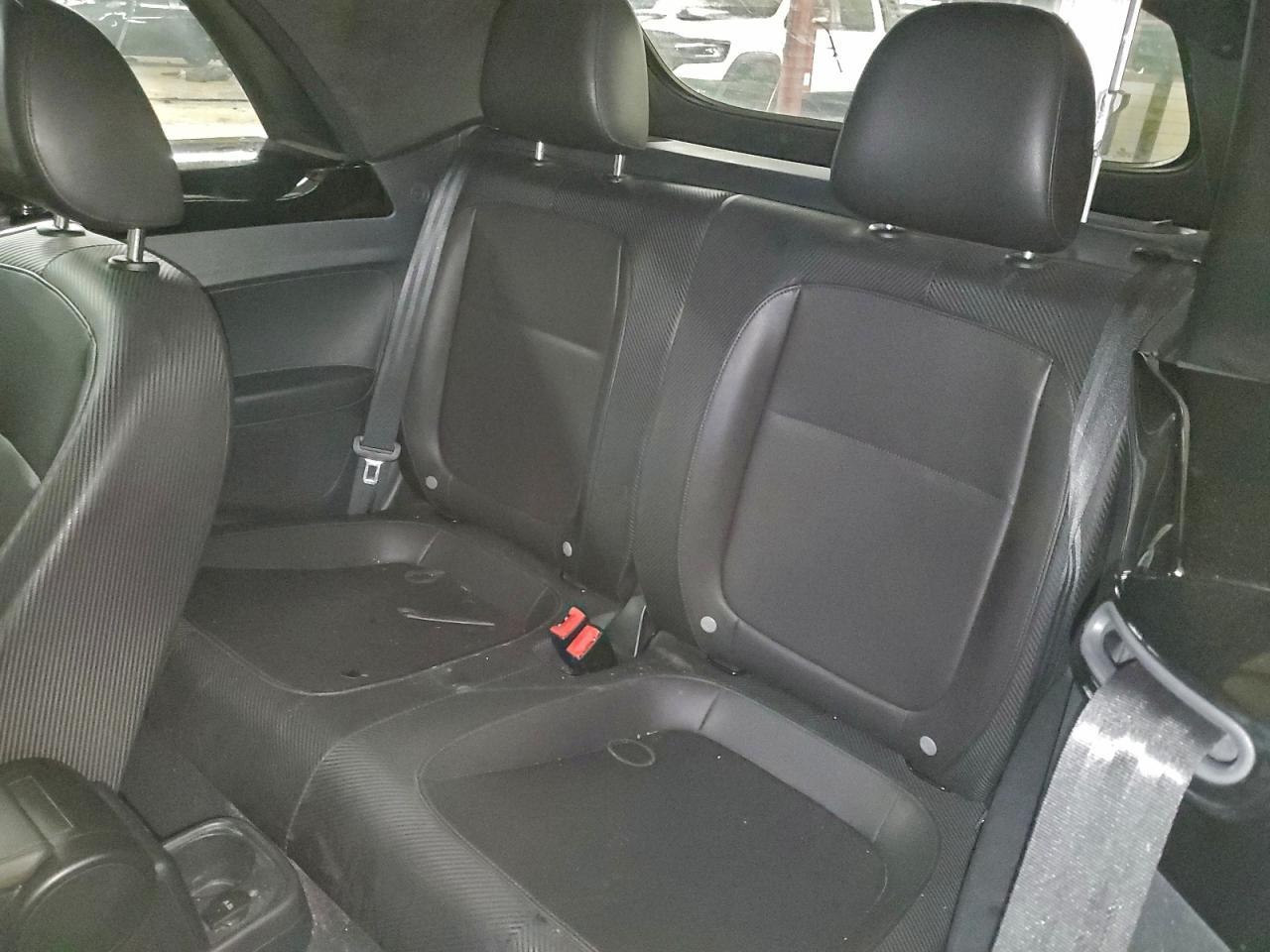 2014 VOLKSWAGEN Beetle