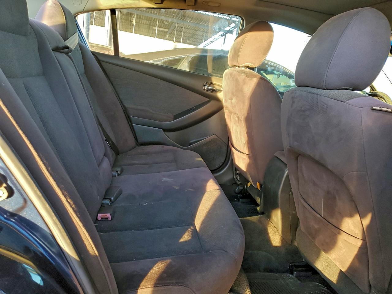 2011 NISSAN ALTIMA