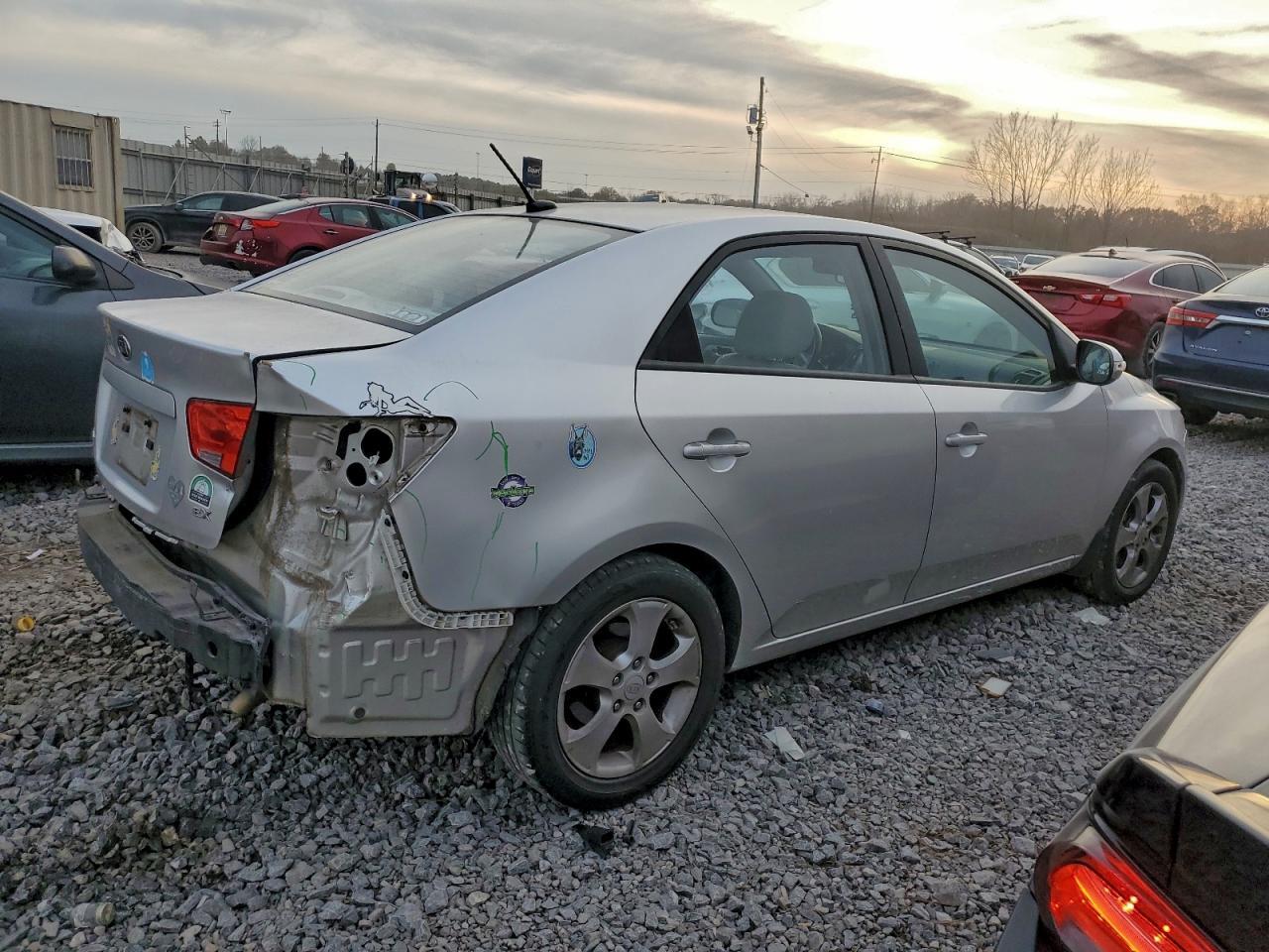 2010 KIA FORTE