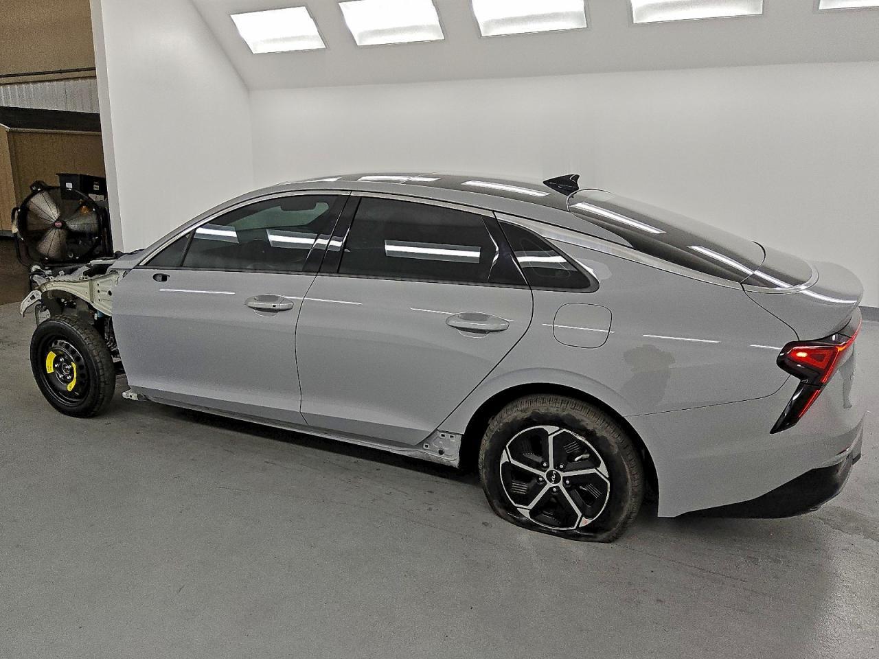 2025 KIA K5