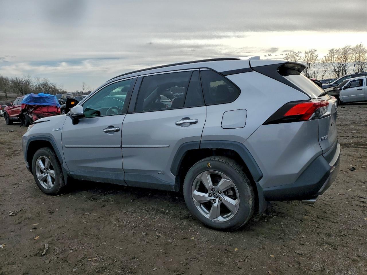 2019 TOYOTA RAV4