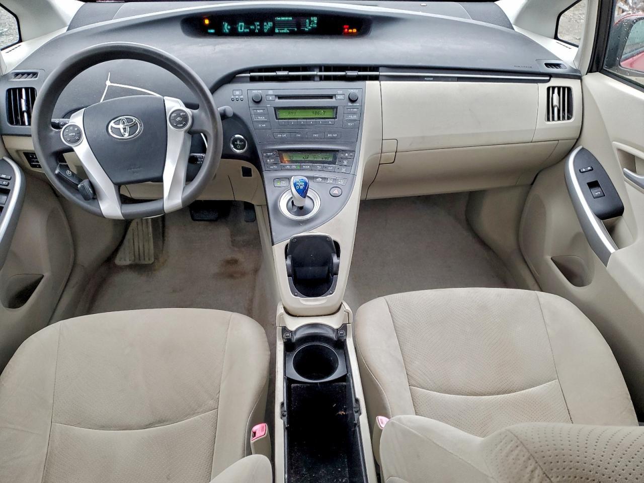 2010 TOYOTA PRIUS