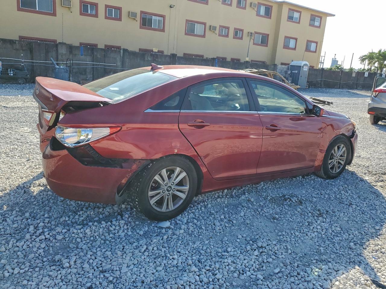 2012 HYUNDAI SONATA
