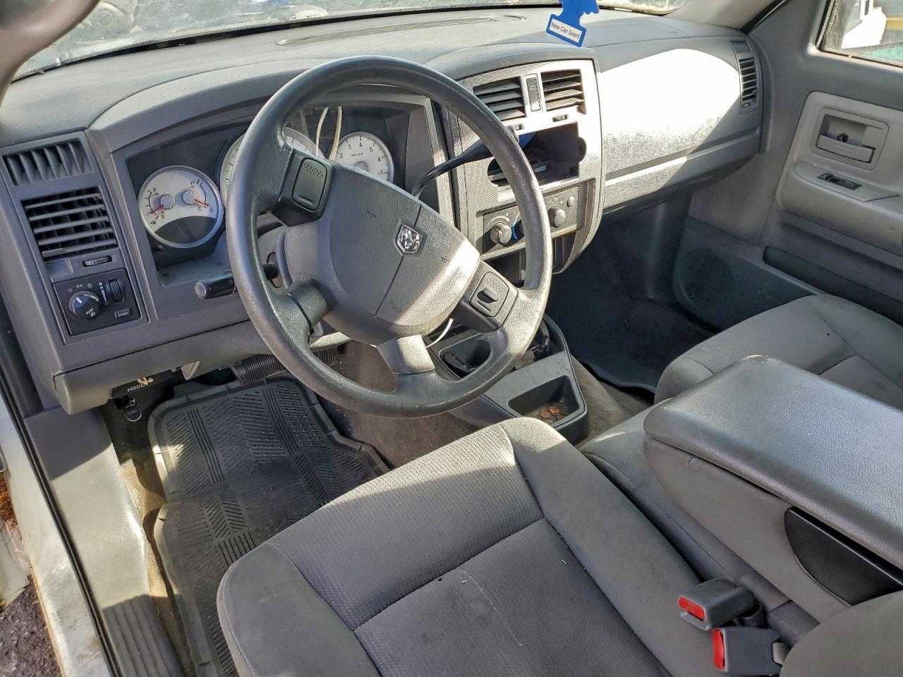 2006 DODGE Dakota
