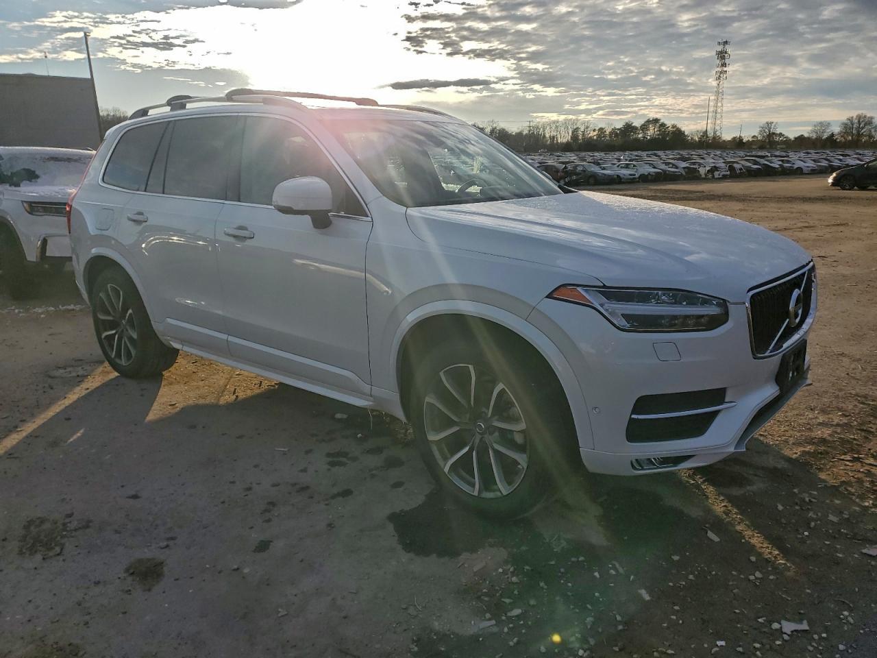 2018 VOLVO XC90