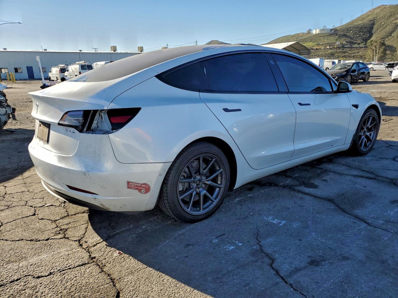 2021 TESLA MODEL 3