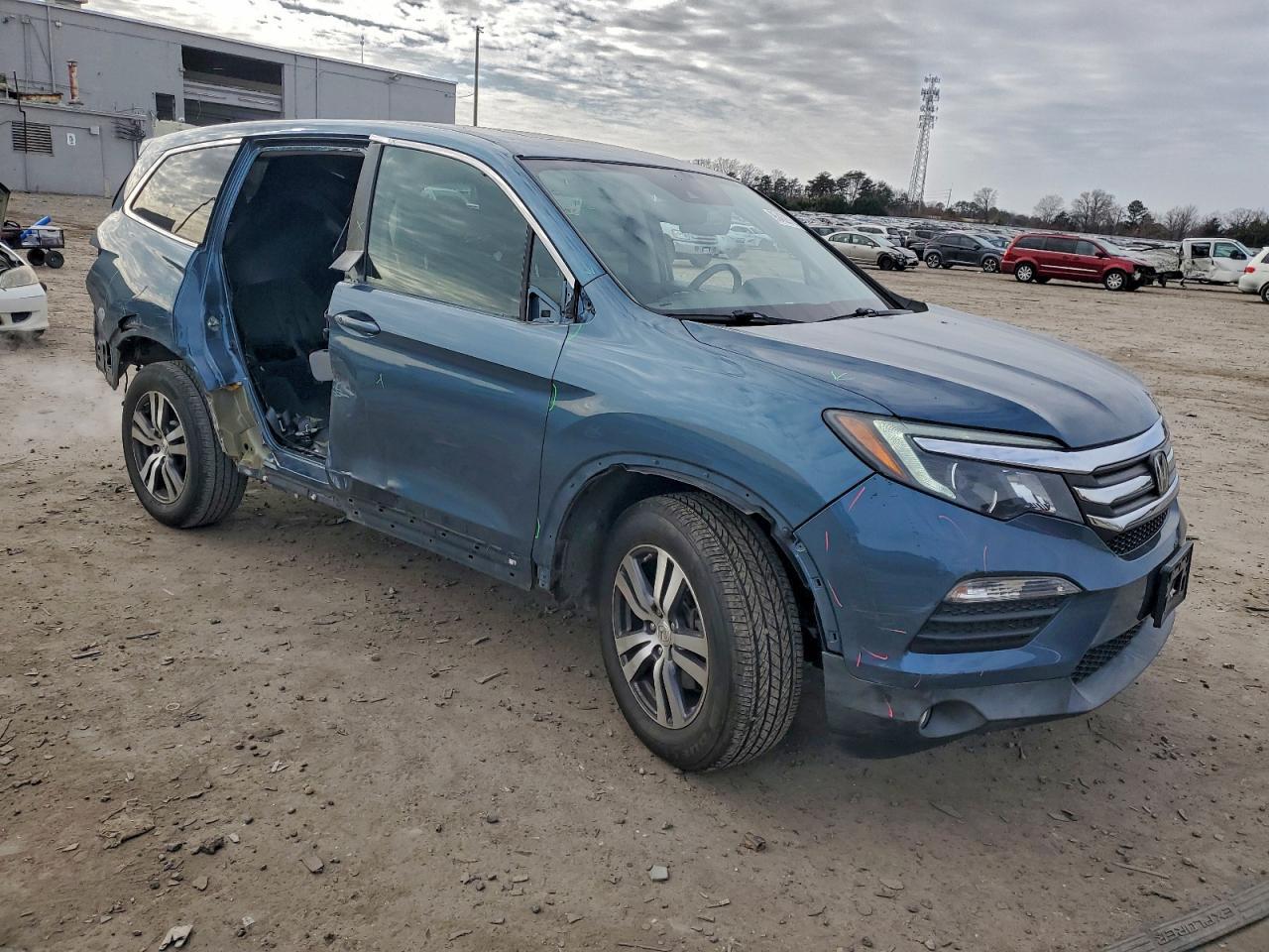 2017 HONDA PILOT