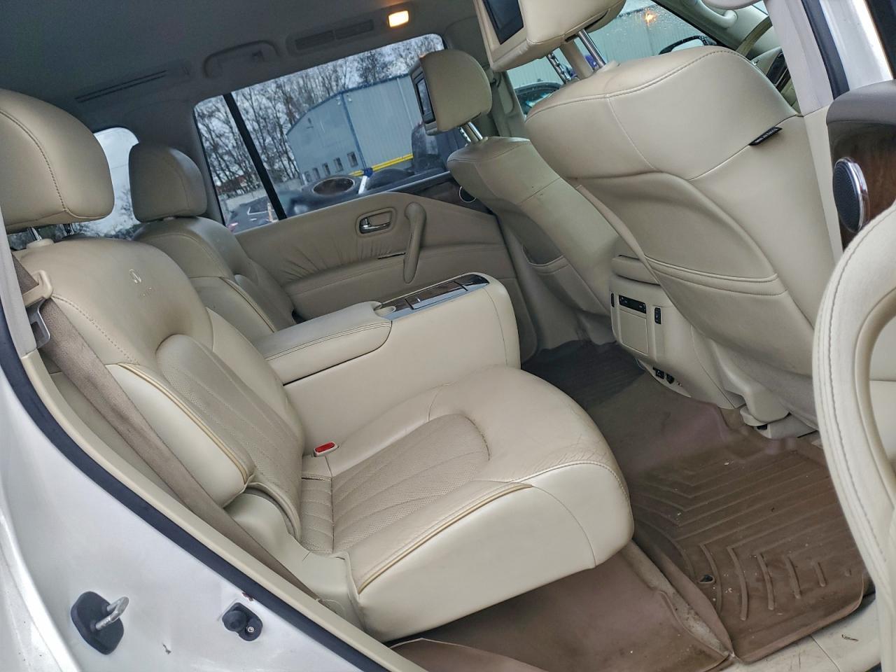 2011 INFINITI QX56