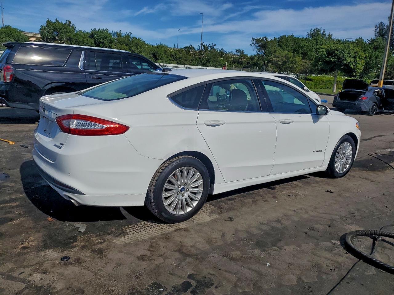 2014 FORD FUSION