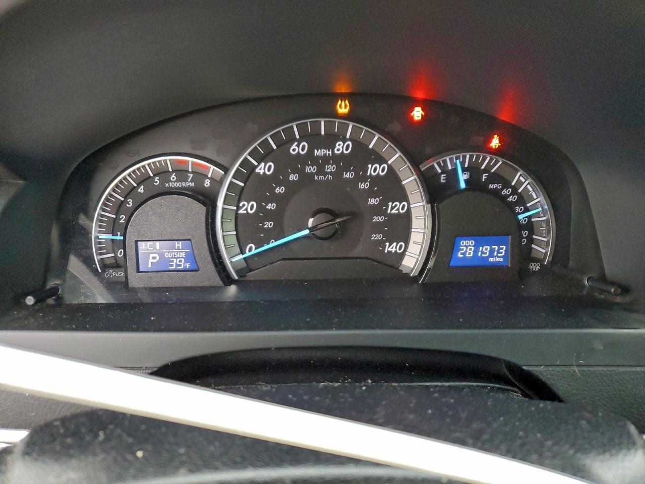 2013 TOYOTA CAMRY