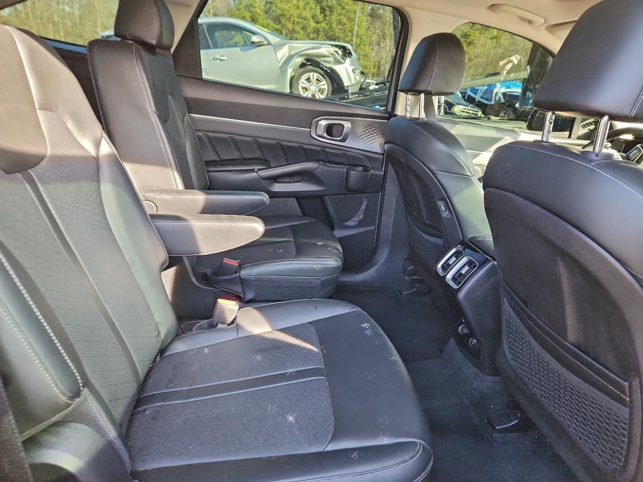 2021 KIA SORENTO