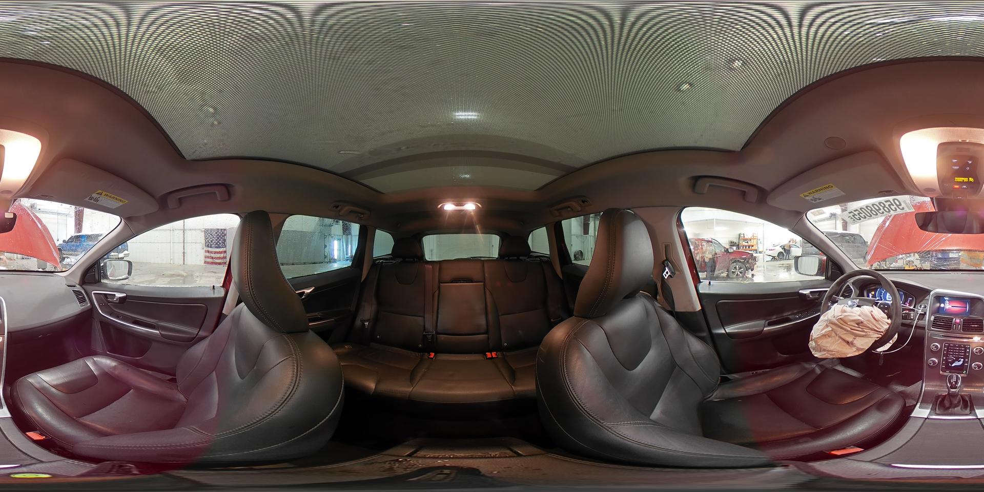 2016 VOLVO XC60