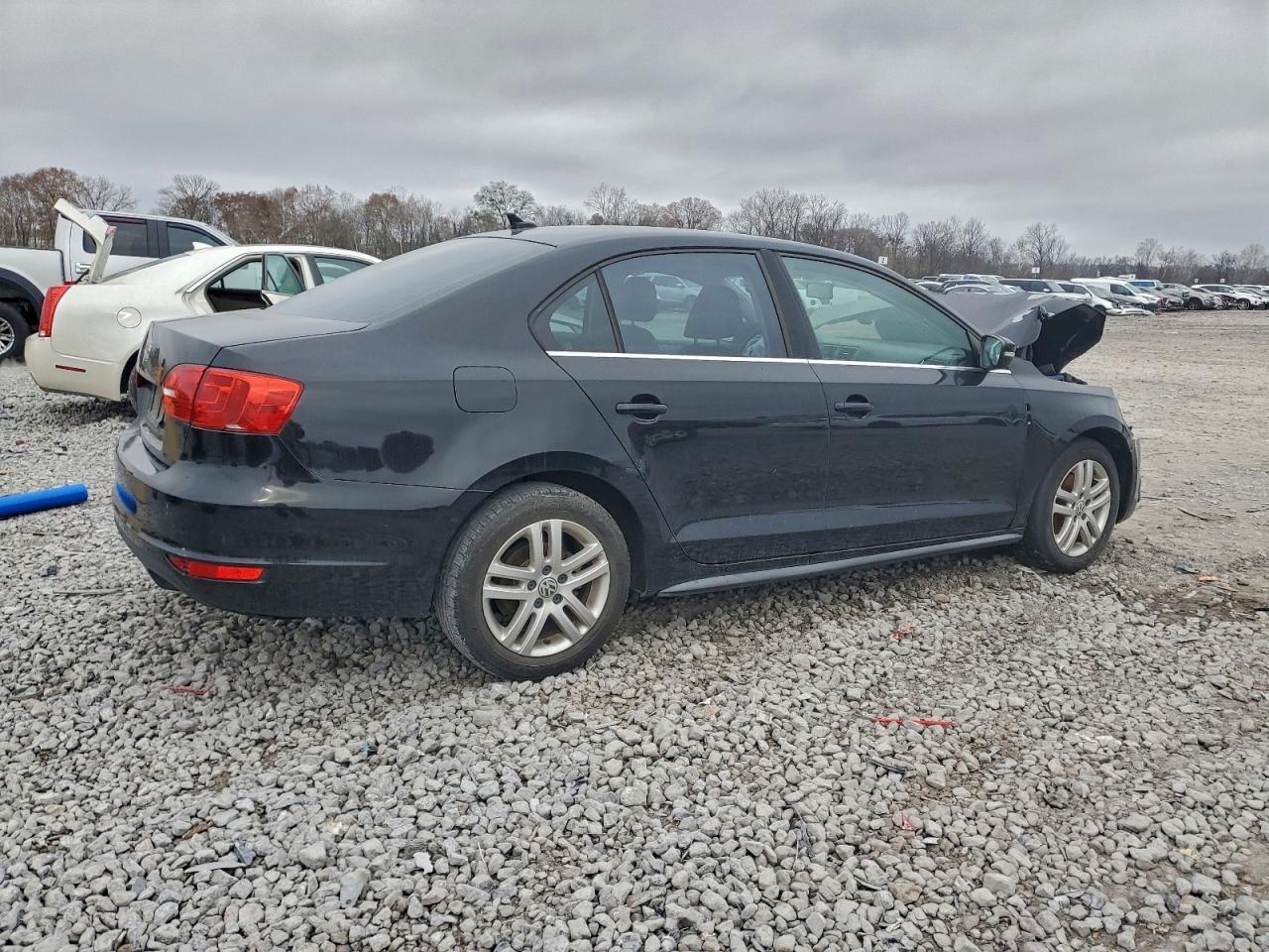 2013 VOLKSWAGEN JETTA