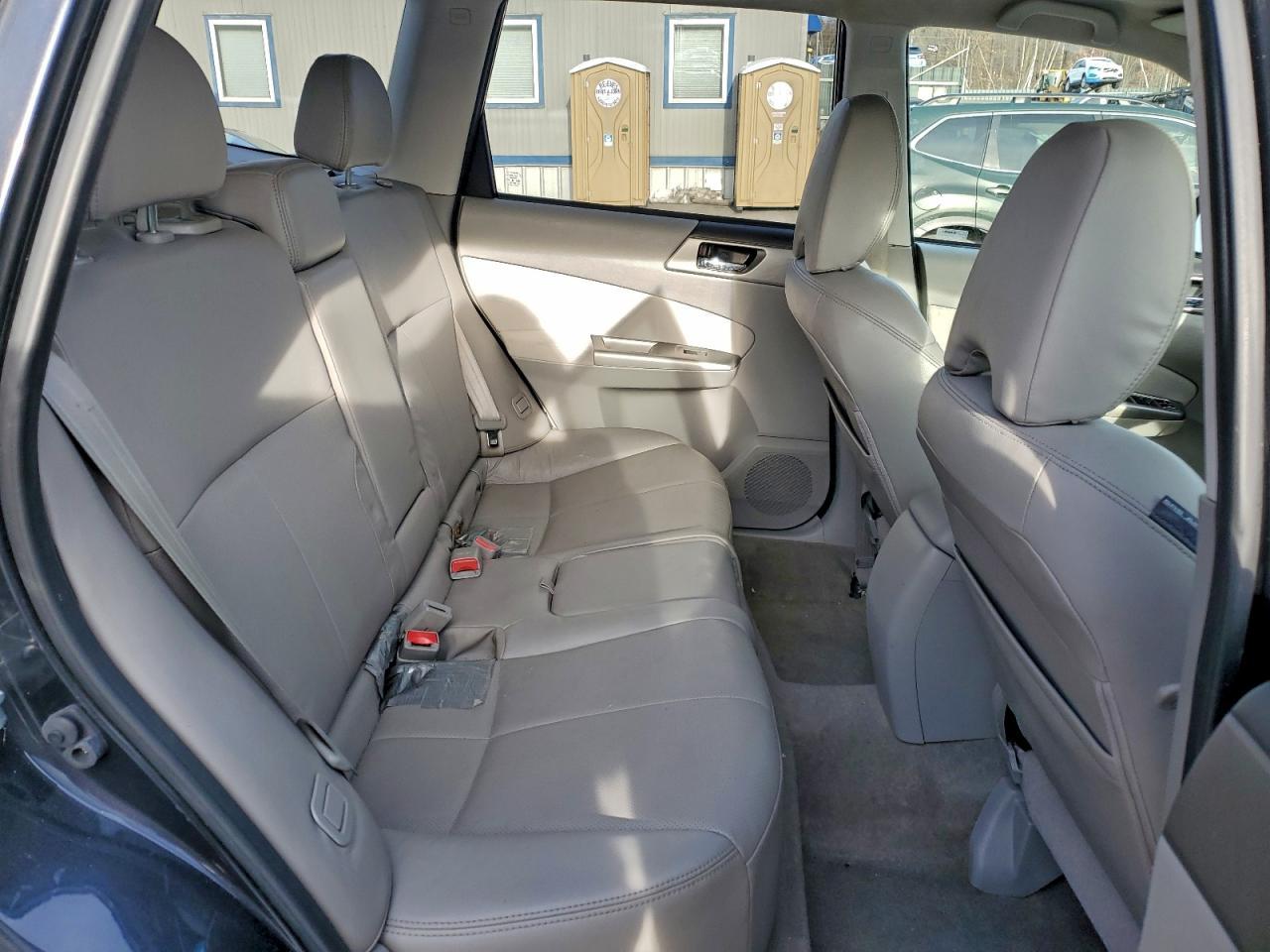 2010 SUBARU FORESTER