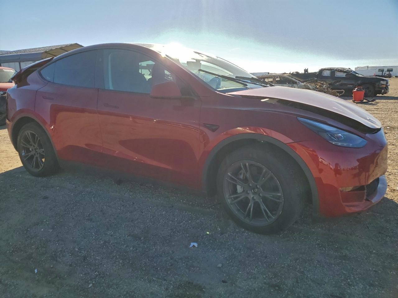 2024 TESLA MODEL Y
