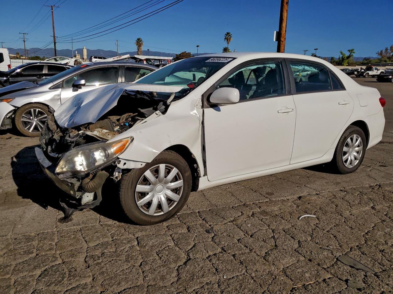 2011 TOYOTA COROLLA