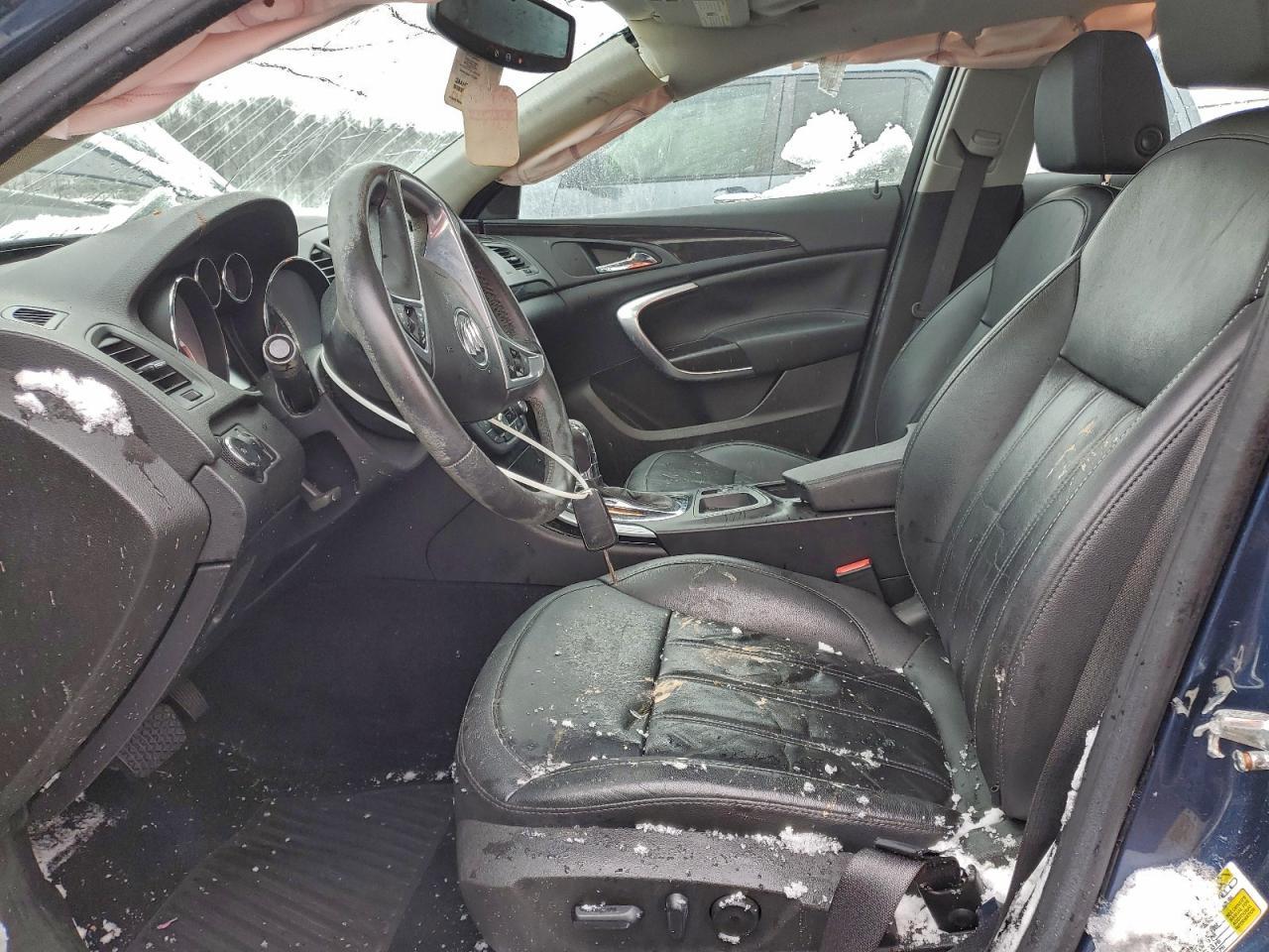 2011 BUICK Regal