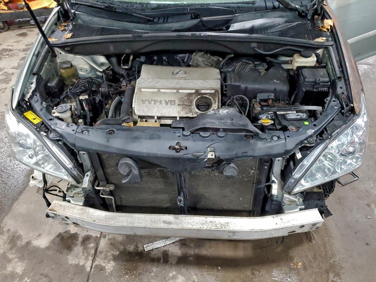 2005 LEXUS Rx 330